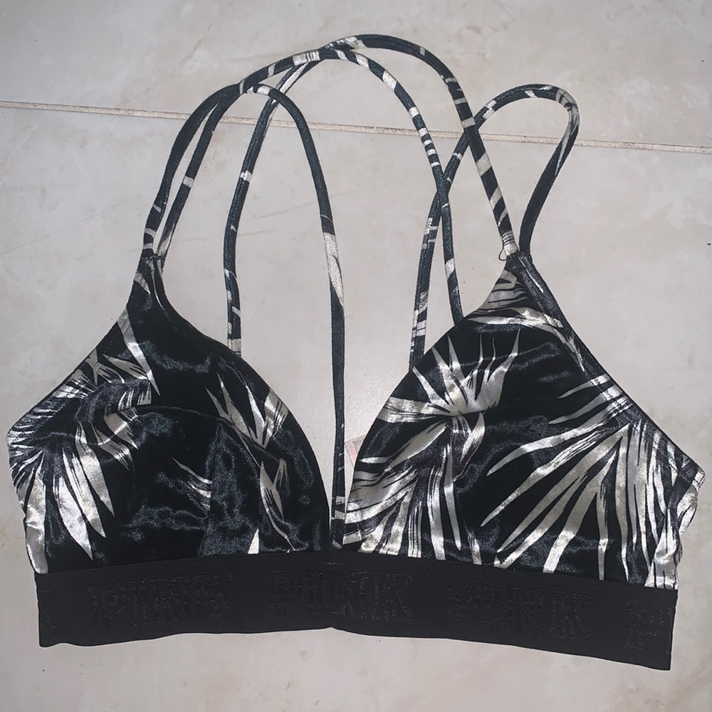 5 Velvet Bra’s!!